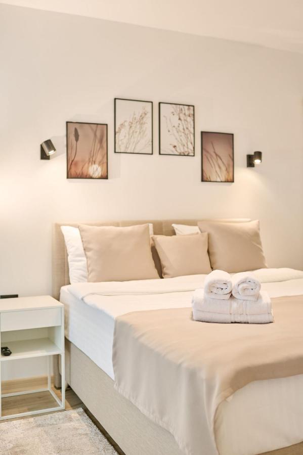 Newvision Apartment In Infinity Beach Resort - Parking Mamaia Esterno foto